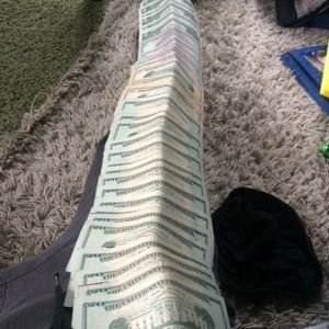 Meet your Posher, Raymond